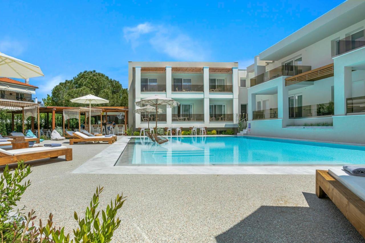 Mirablue Luxury Residences (adults Only)